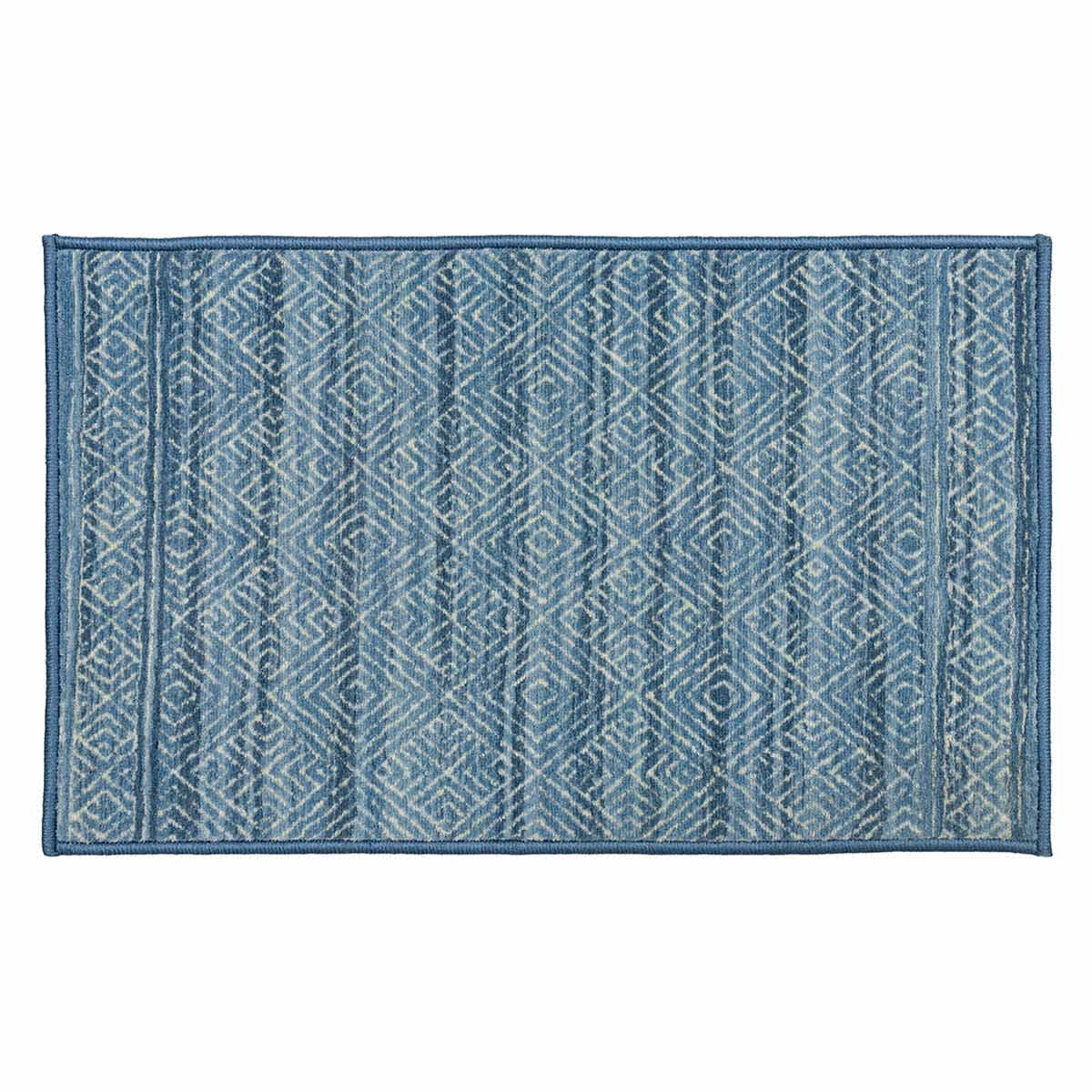 Ikarus Light Blue Diamond Design Accent Rug, 20x32