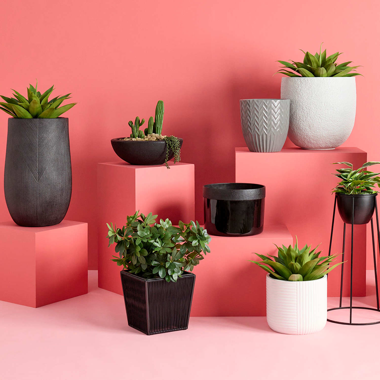 Crosby St. Black Two-Tone Outdoor Planter, Medium