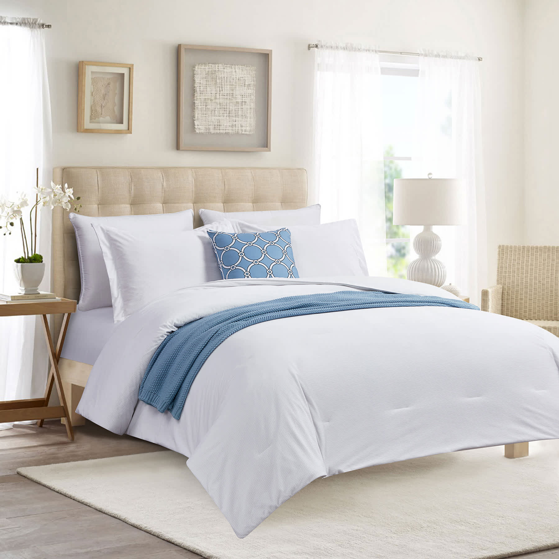 Providence 5-Piece White Ribbed Velvet Comforter Set, King