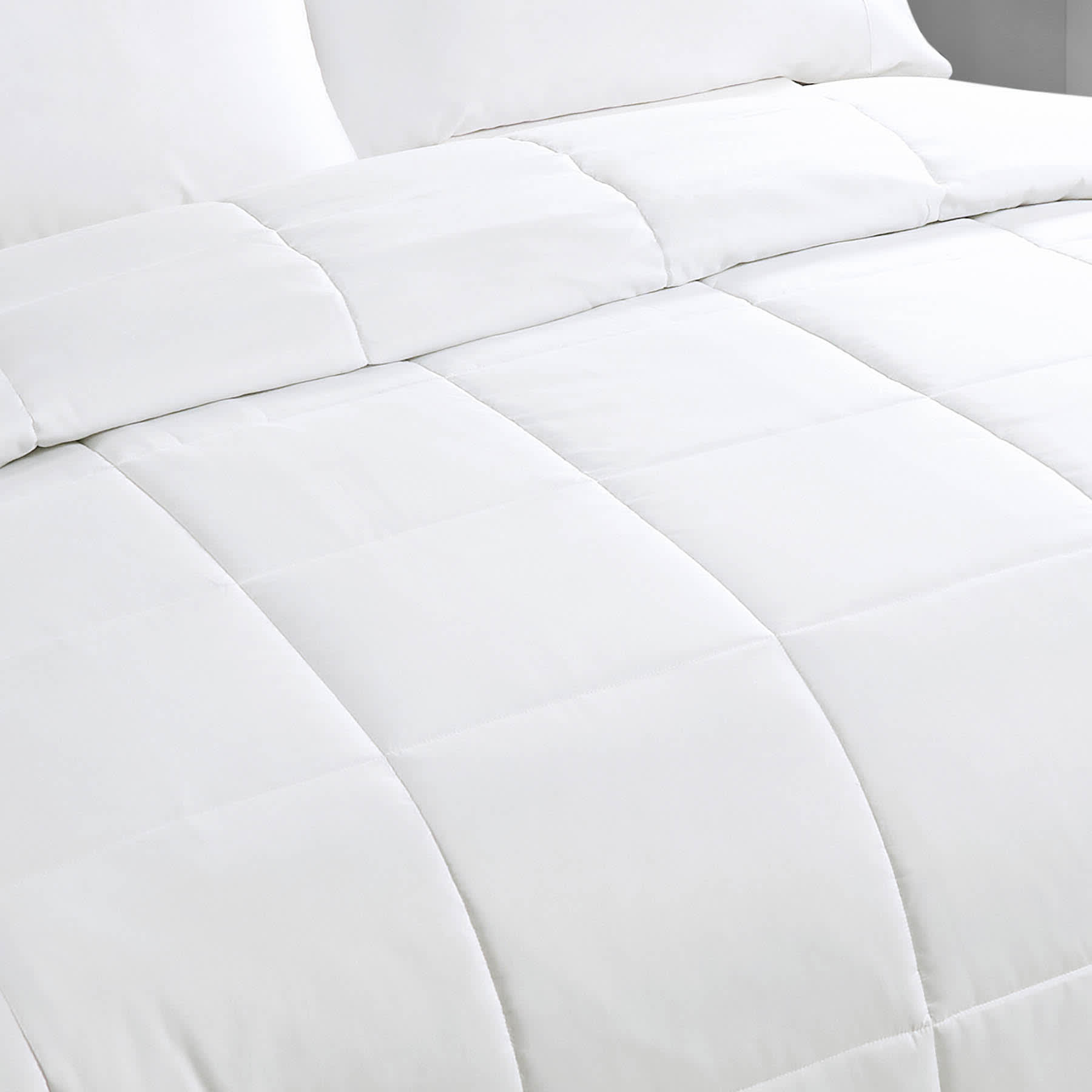 Essential Down Comforter, King