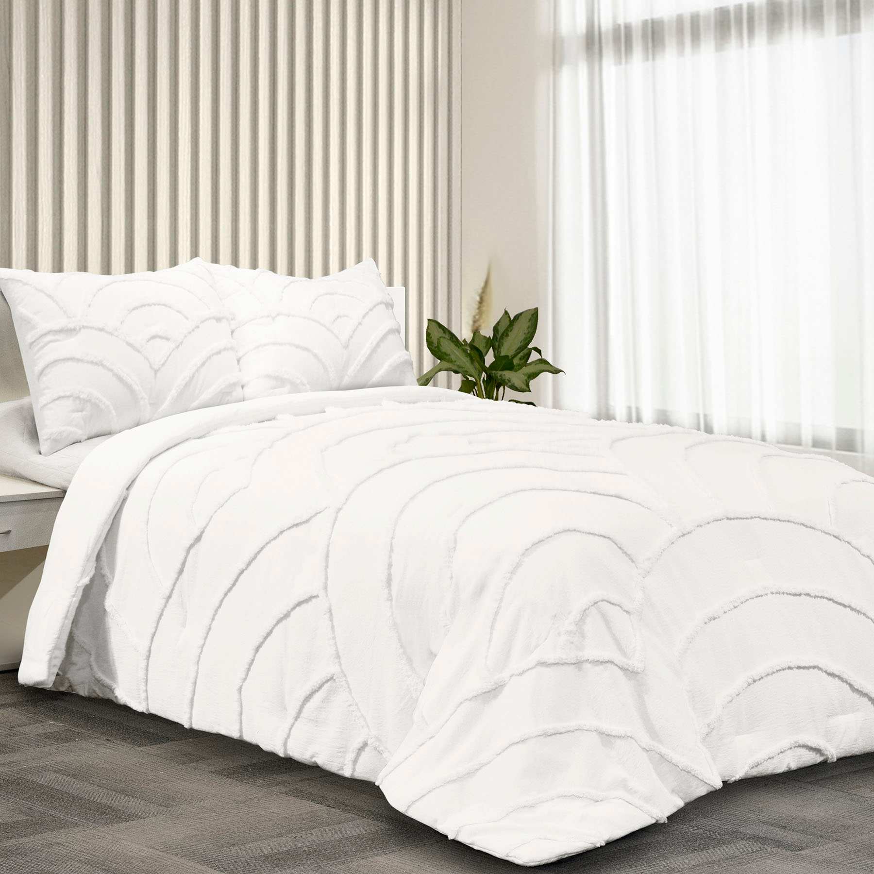 Found & Fable 3-Piece White Tufted Comforter Set, King