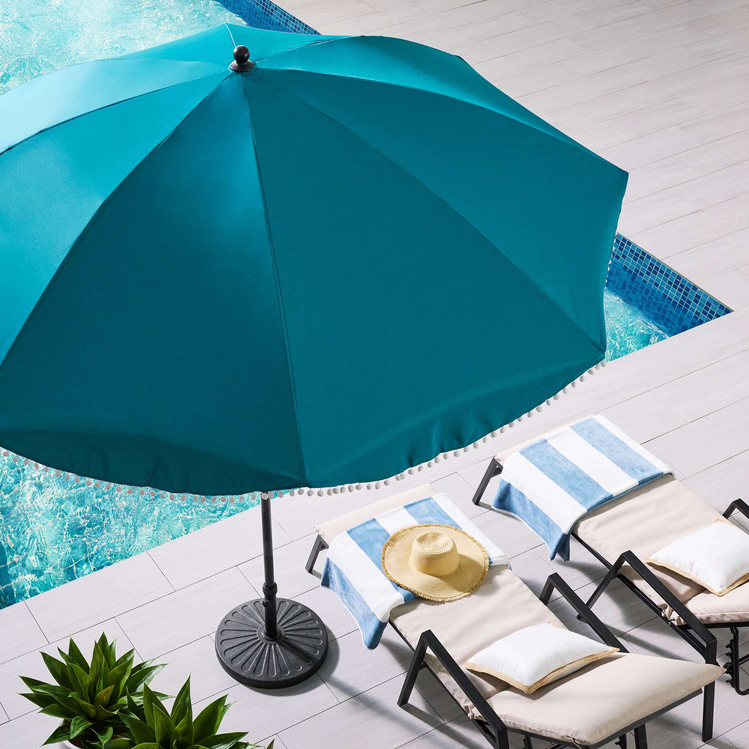 Teal Crank & Tilt Round Patio Umbrella, 9'