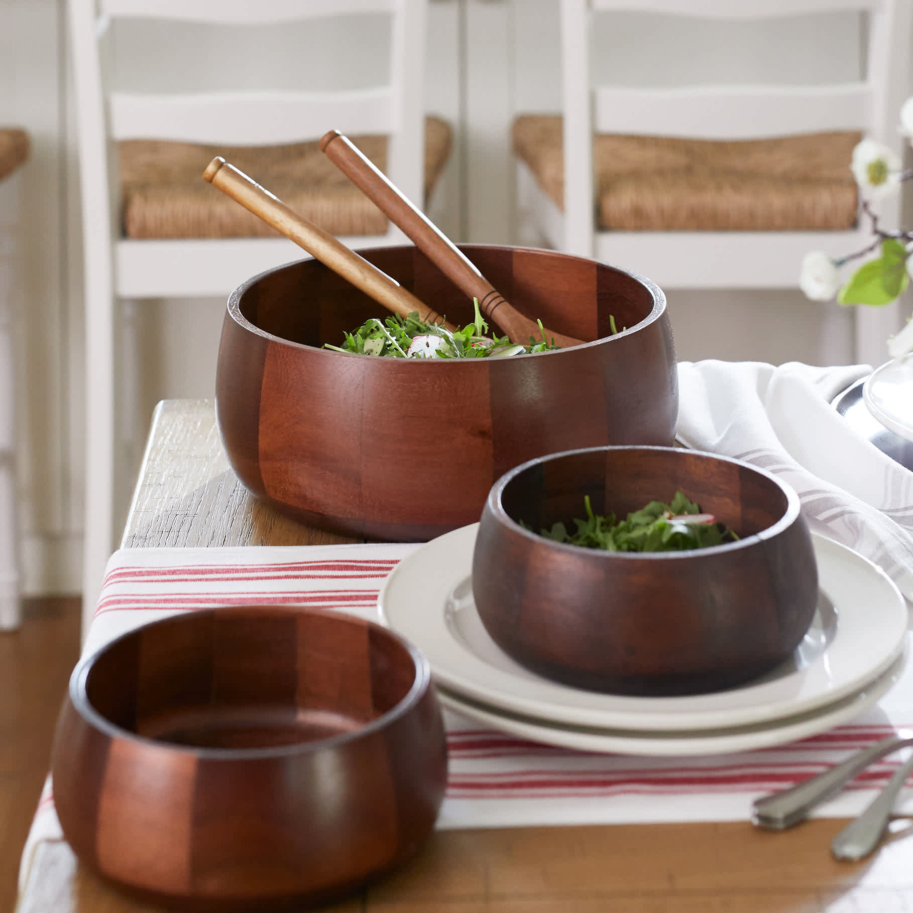 Bistro Acacia Wood Serve Bowl, Small