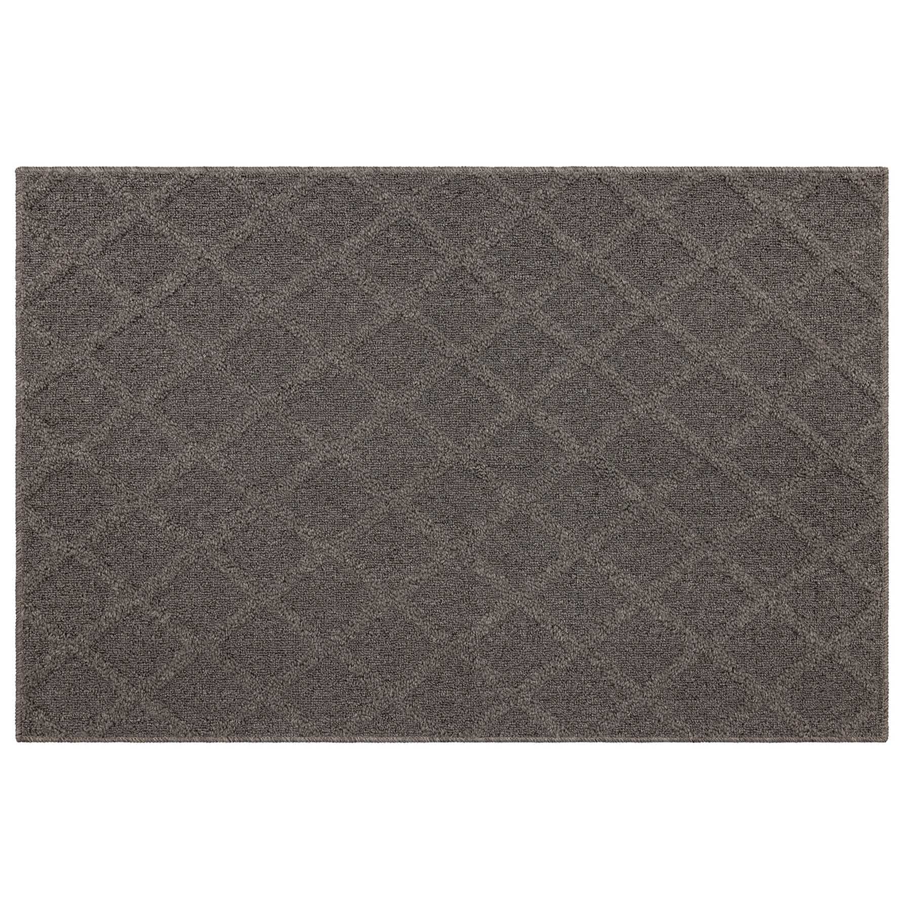 Adair Grey Diamond Design Washable Accent Rug, 30x45