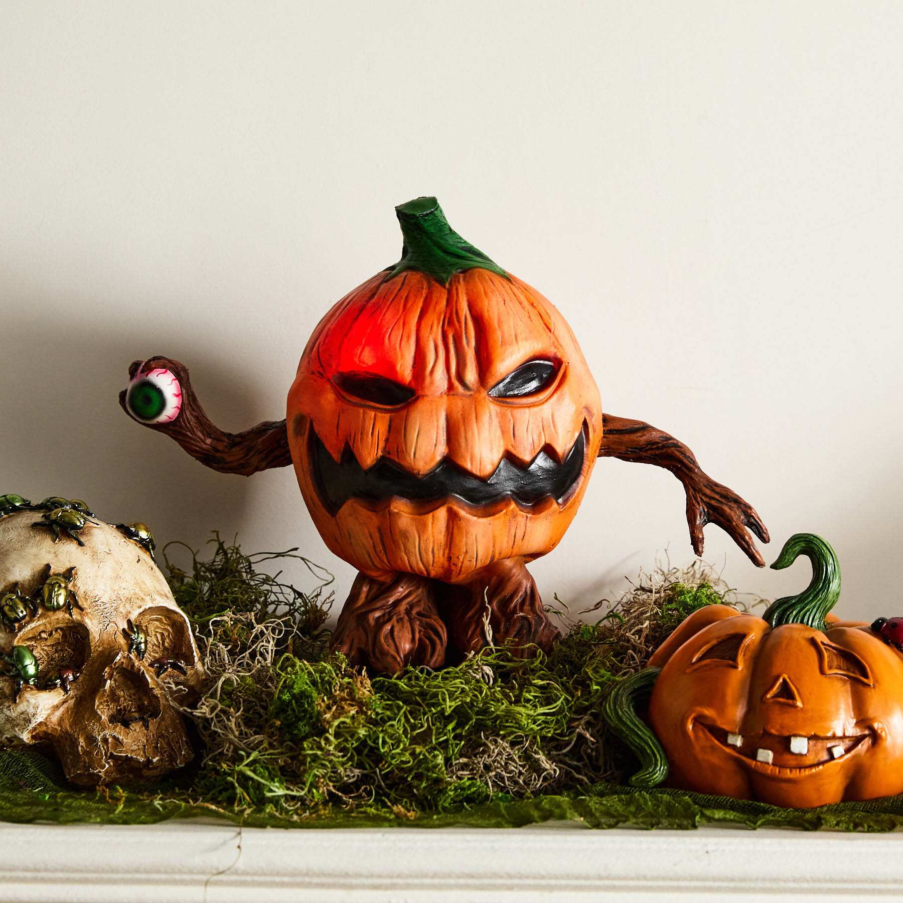 Grim Gardens Animated Jack-o'-Lantern Waddler