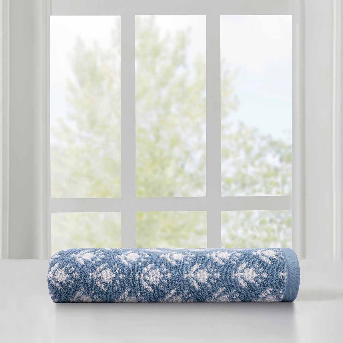 Honeybloom Plush Performance Blue Patterned Cotton Bath Towel, 30x54
