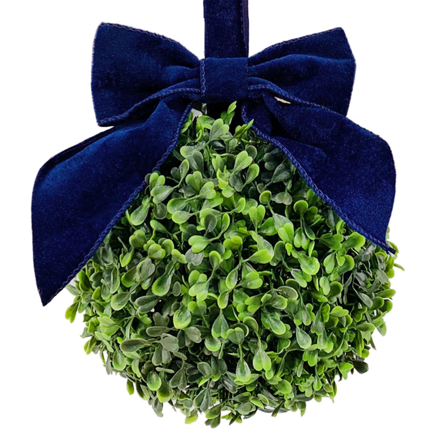 Providence Boxwood Kissing Balls, 6"