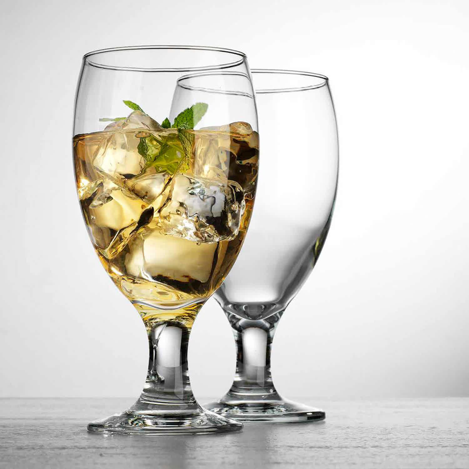 Clear Glass Water Goblet, 19.5oz