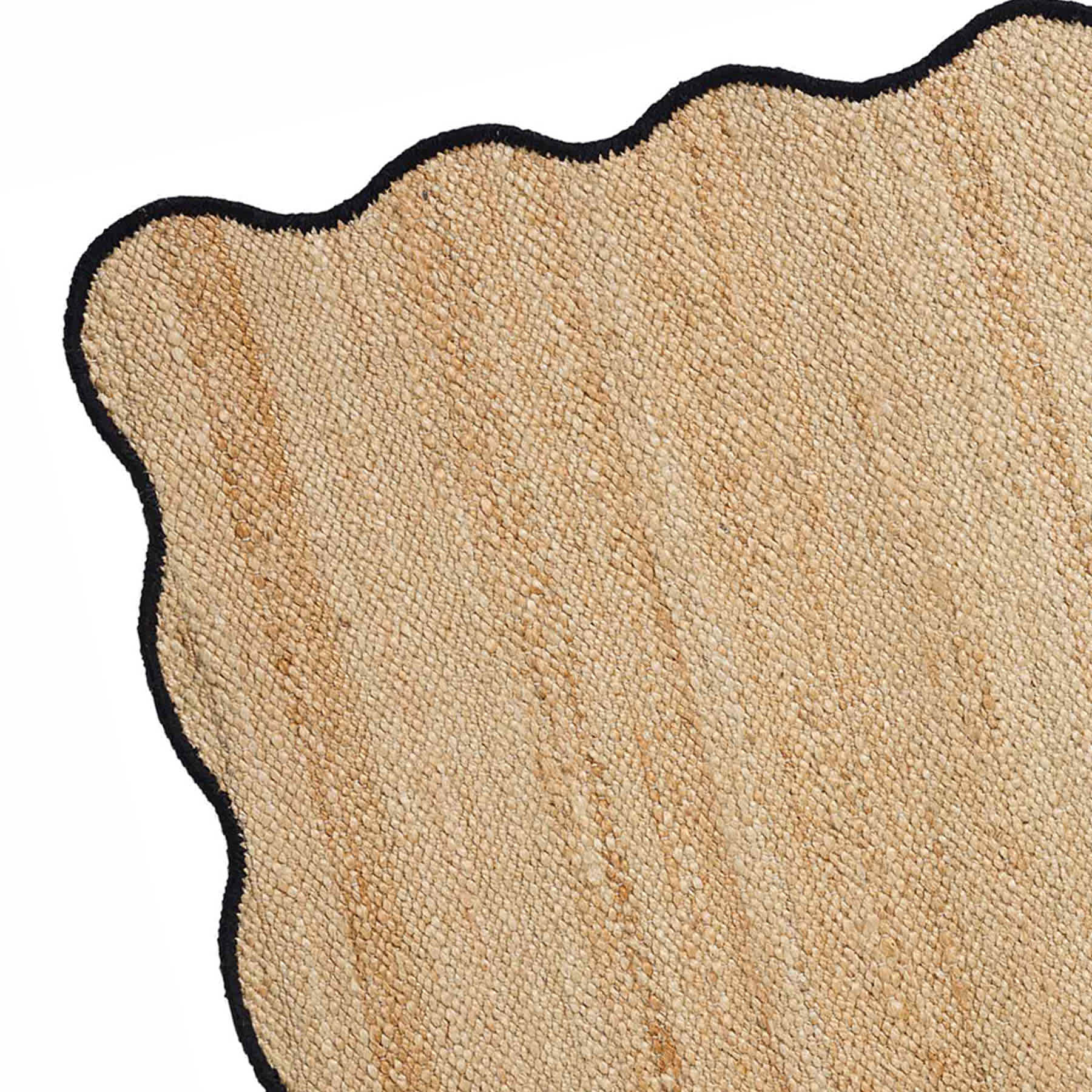 (B891) Juniper Jute with Scalloped Black Trim Accent Rug, 3x5