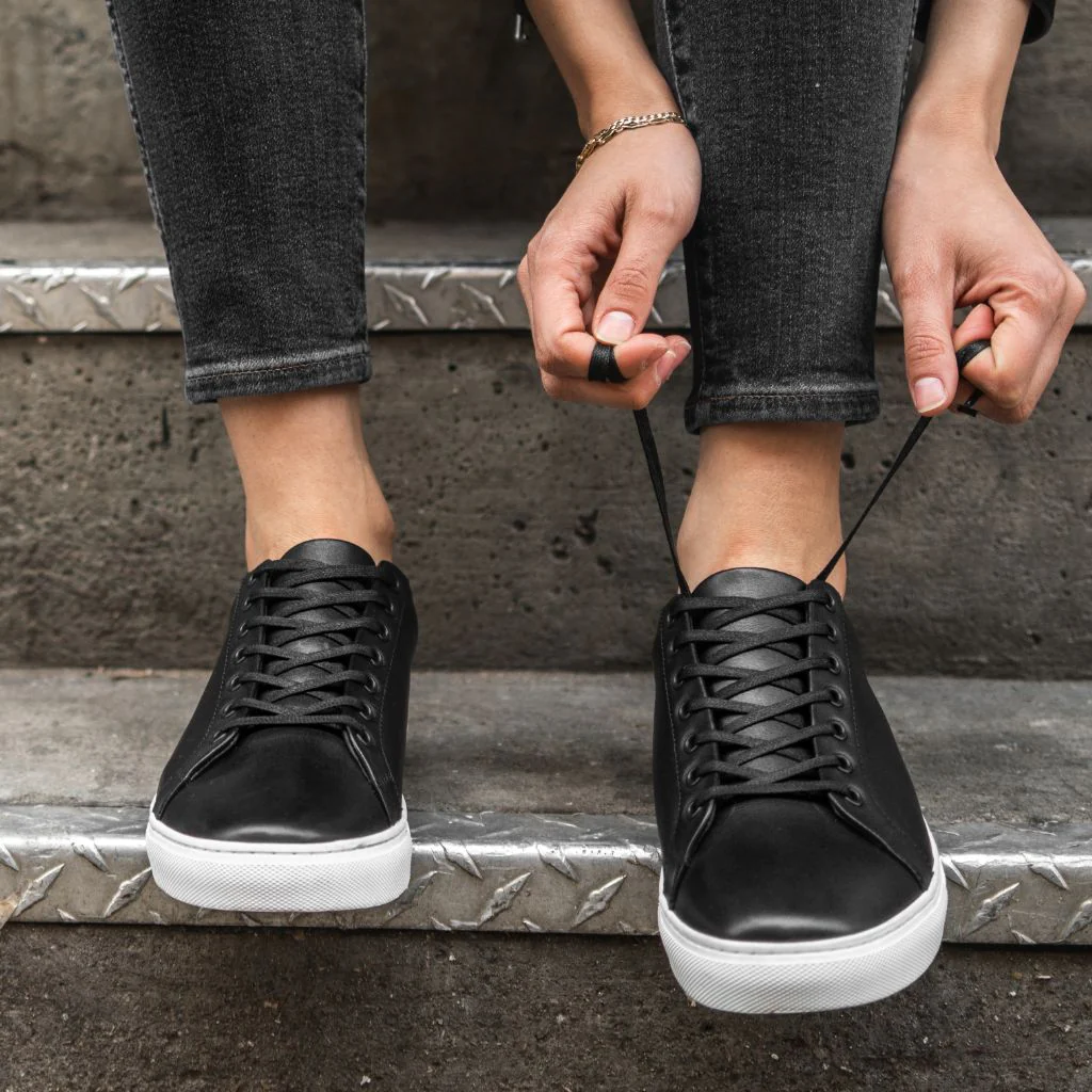 Women's Premier Low Top | Black - Thursday Boots