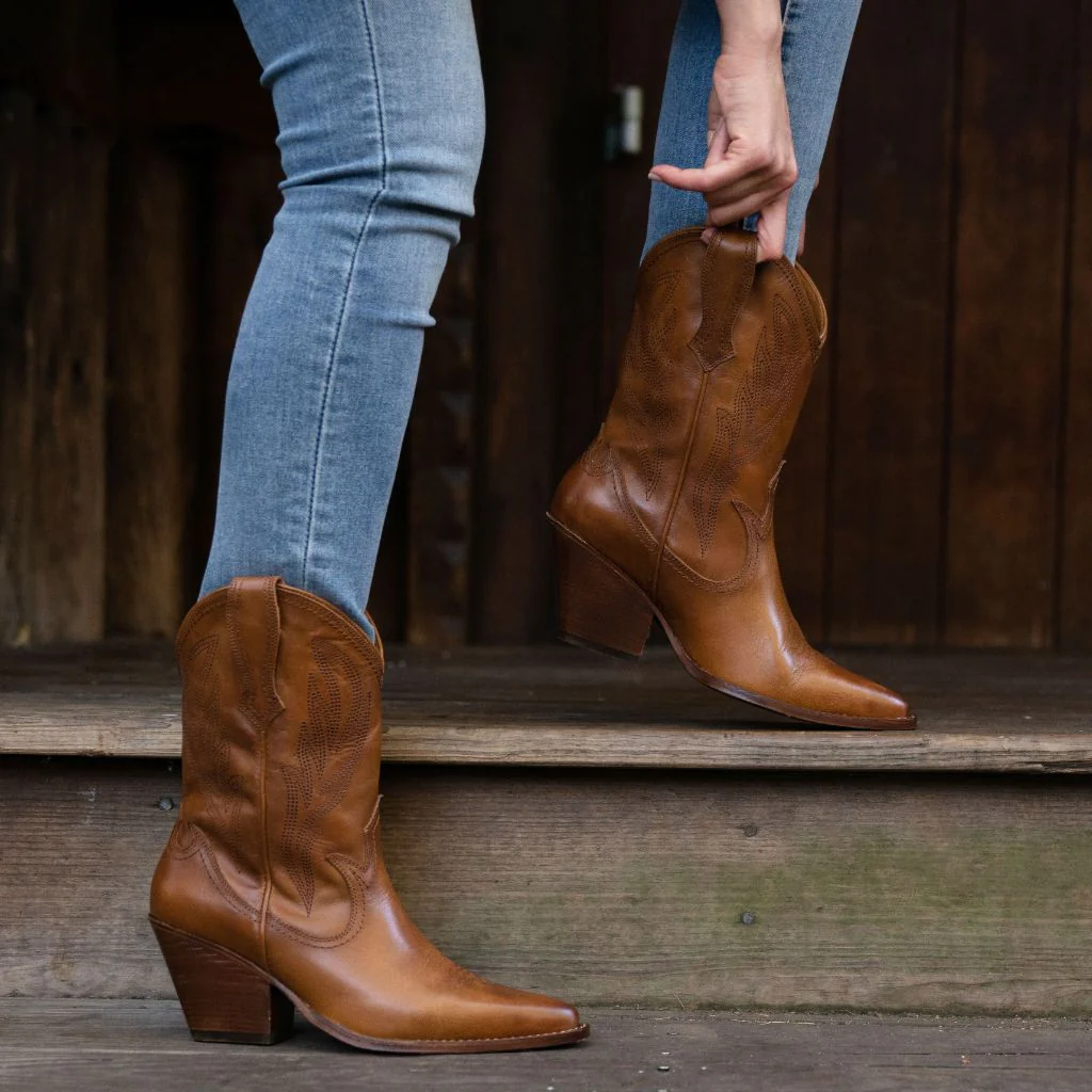 Sierra | Tan - Thursday Boots
