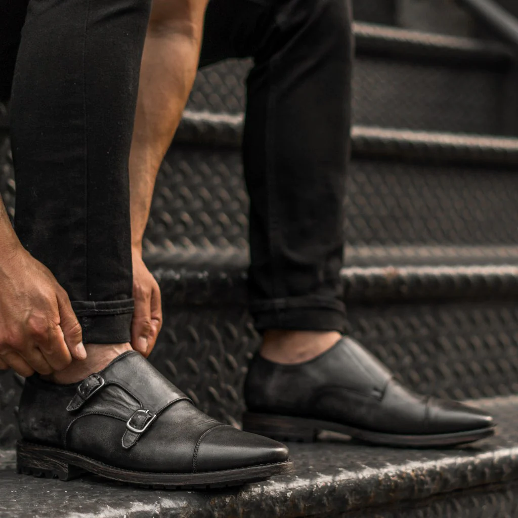 Saint | Distressed Grey - Thursday Boots