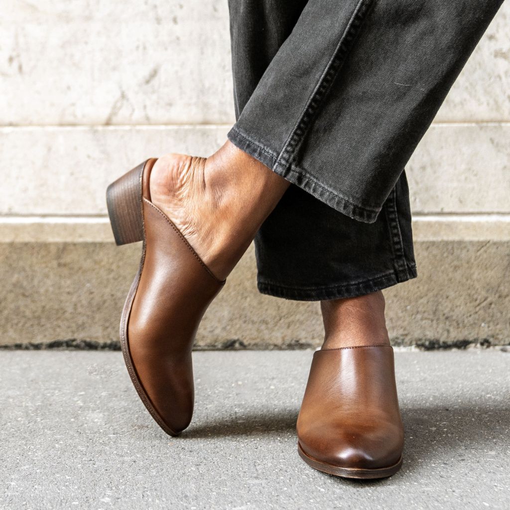 Breeze | Brandy - Thursday Boots