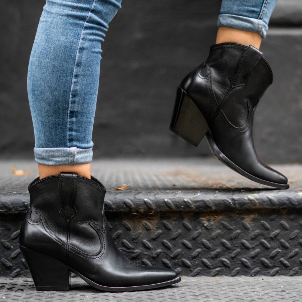 Indio | Black - Thursday Boots