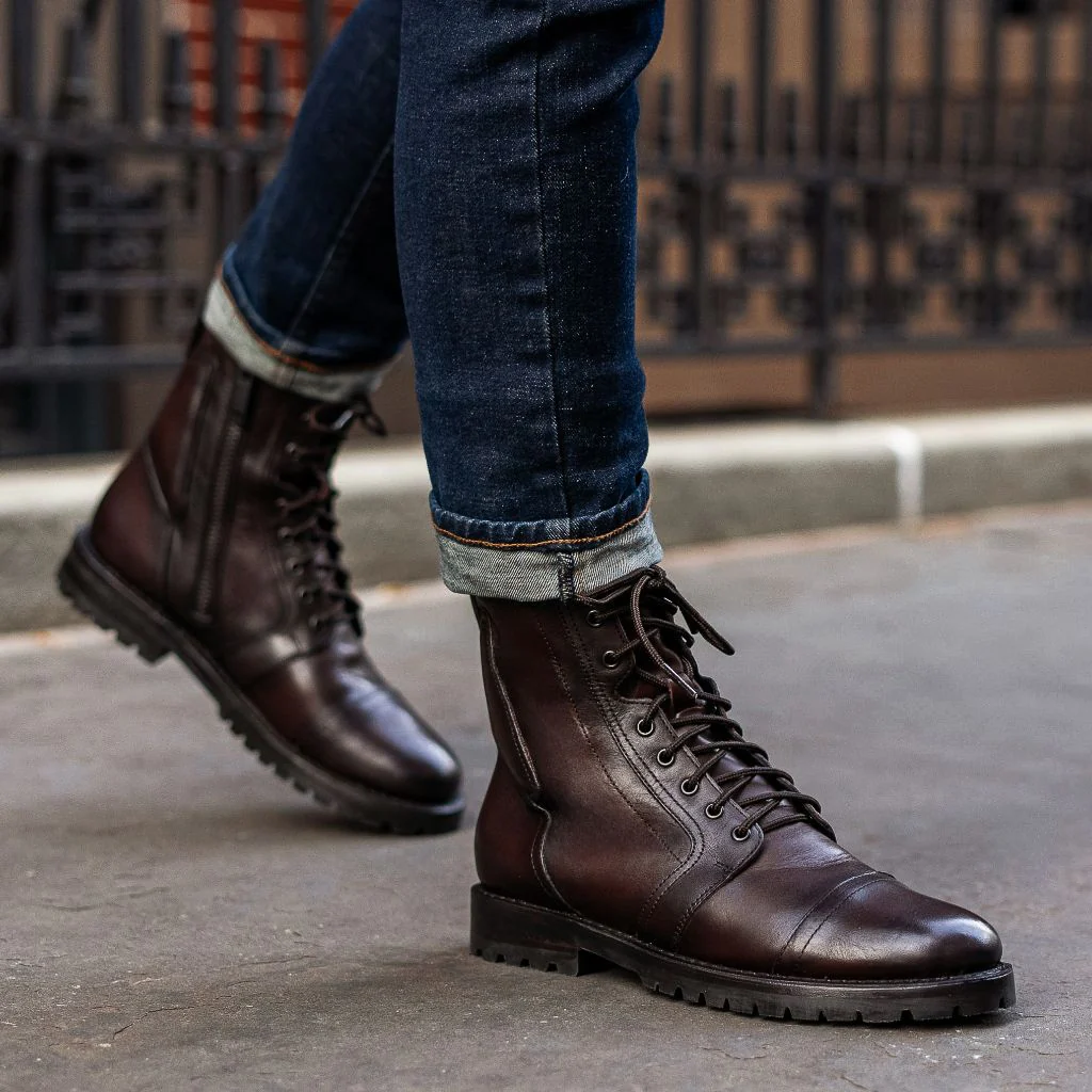 Casa Moto | Old English - Thursday Boots