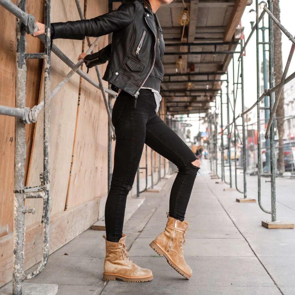 Combat | Sahara - Thursday Boots