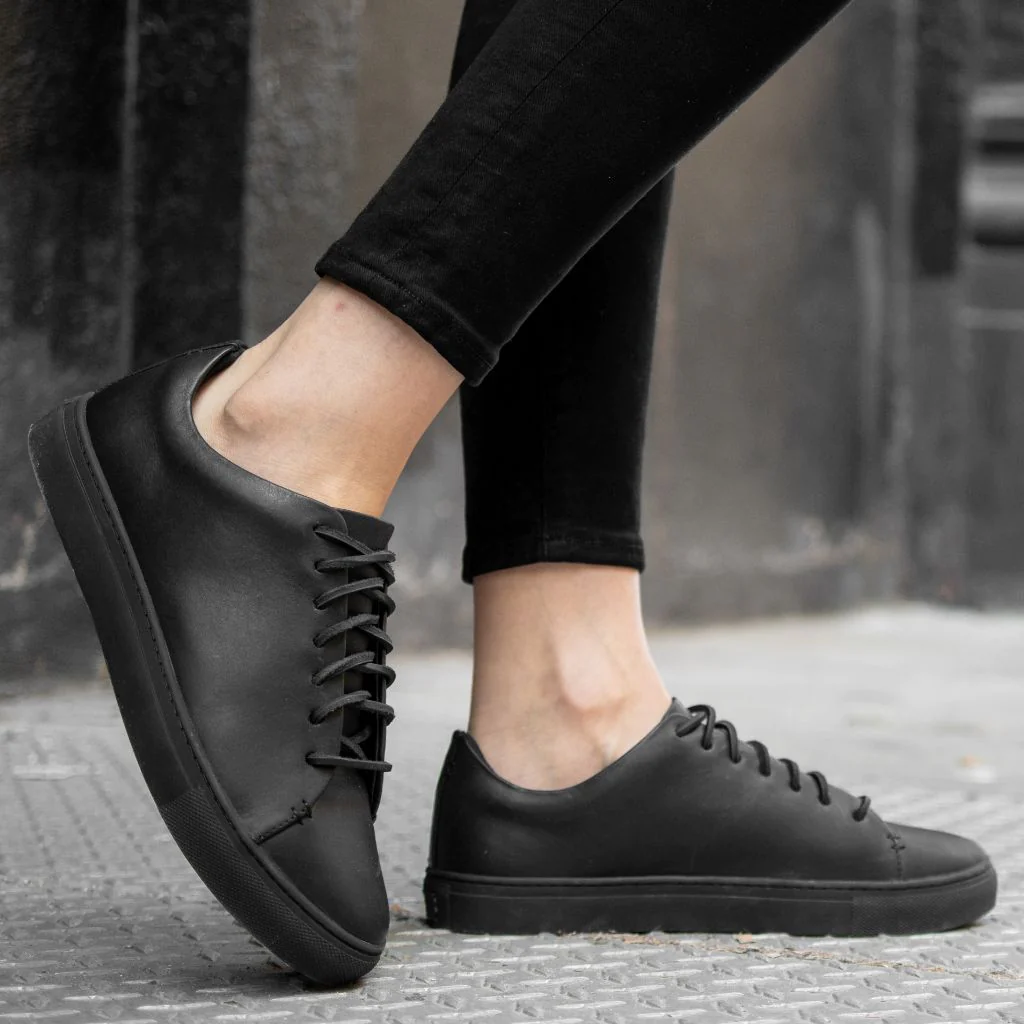 Women's Premier Low Top | Black Vachetta - Thursday Boots