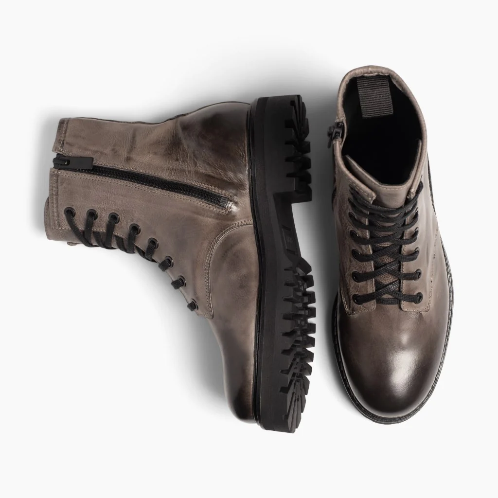 Combat | Carbon - Thursday Boots