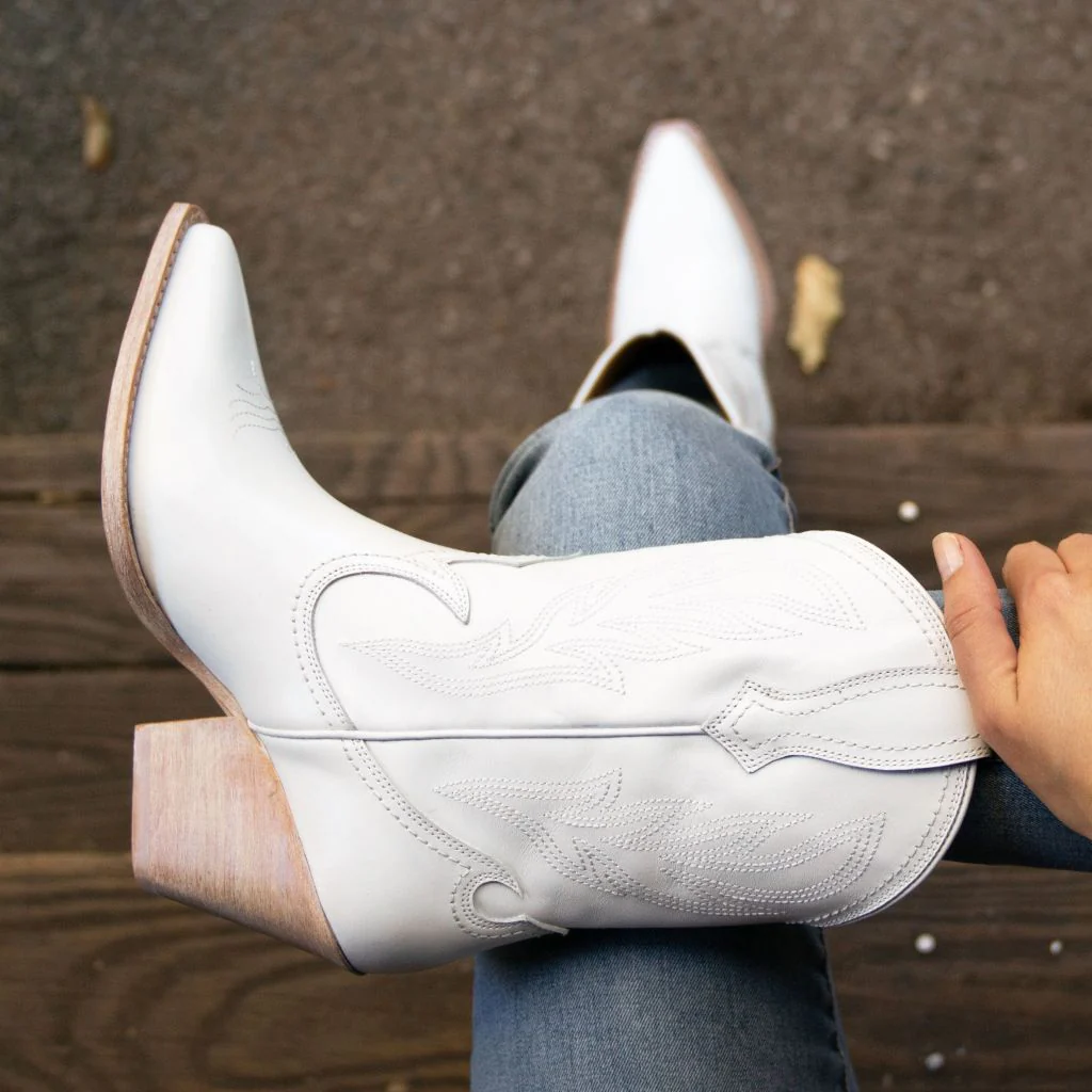 Sierra | White - Thursday Boots
