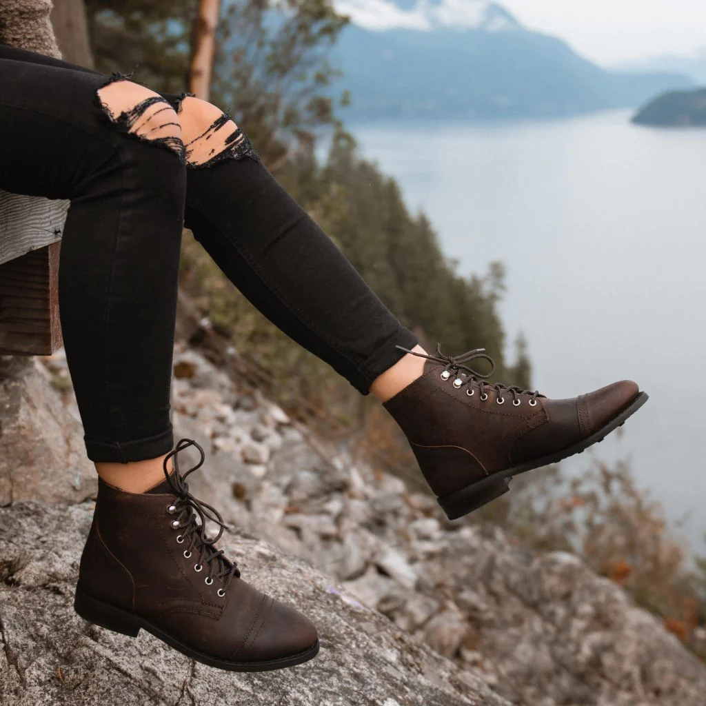 Captain | Tobacco - Thursday Boots