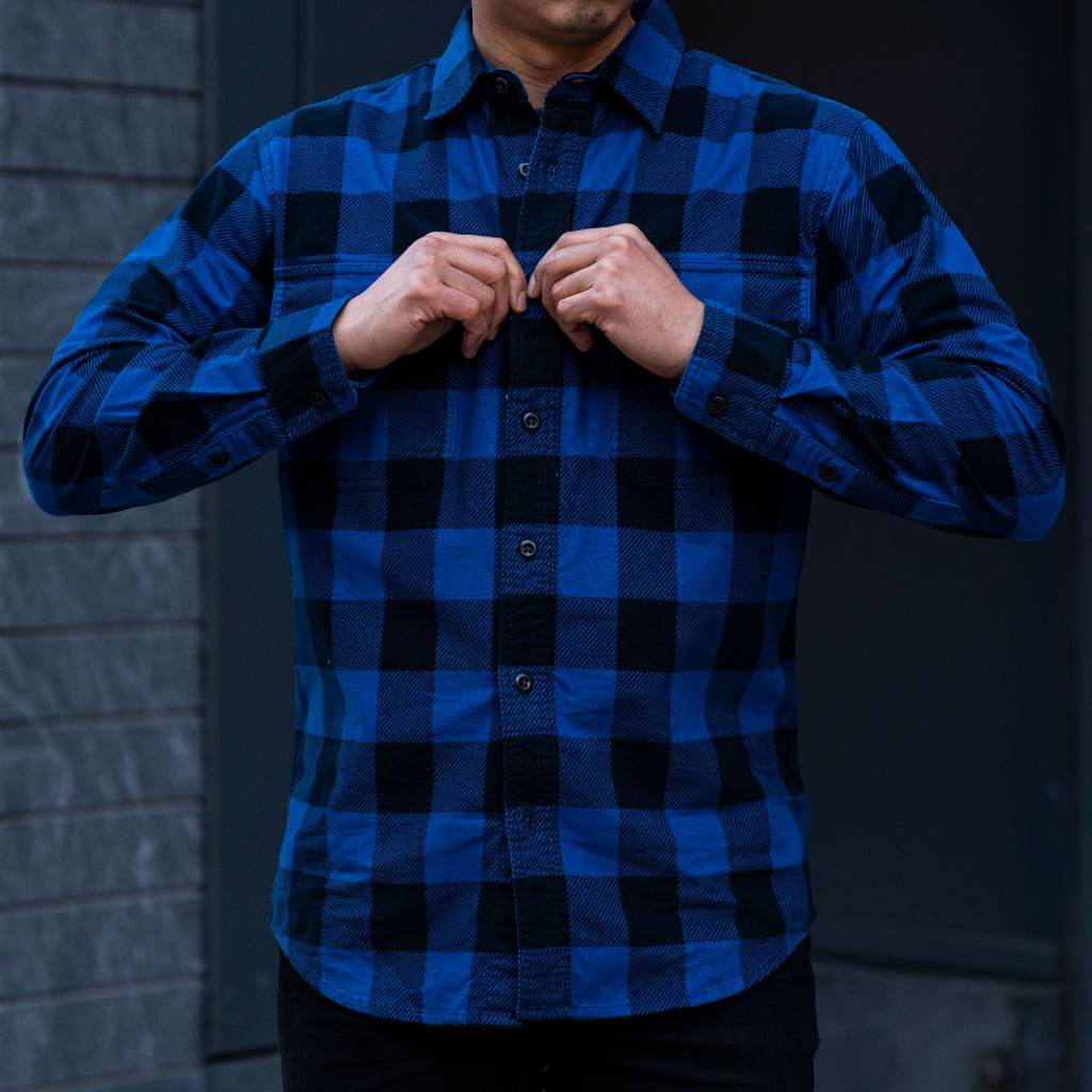 Filson Field Flannel Shirt | Cobalt Blue Black - Thursday Boots