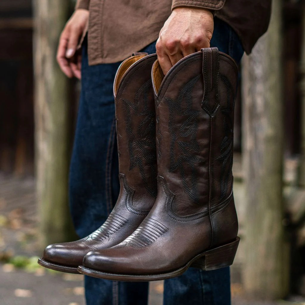 Maverick | Old English - Thursday Boots