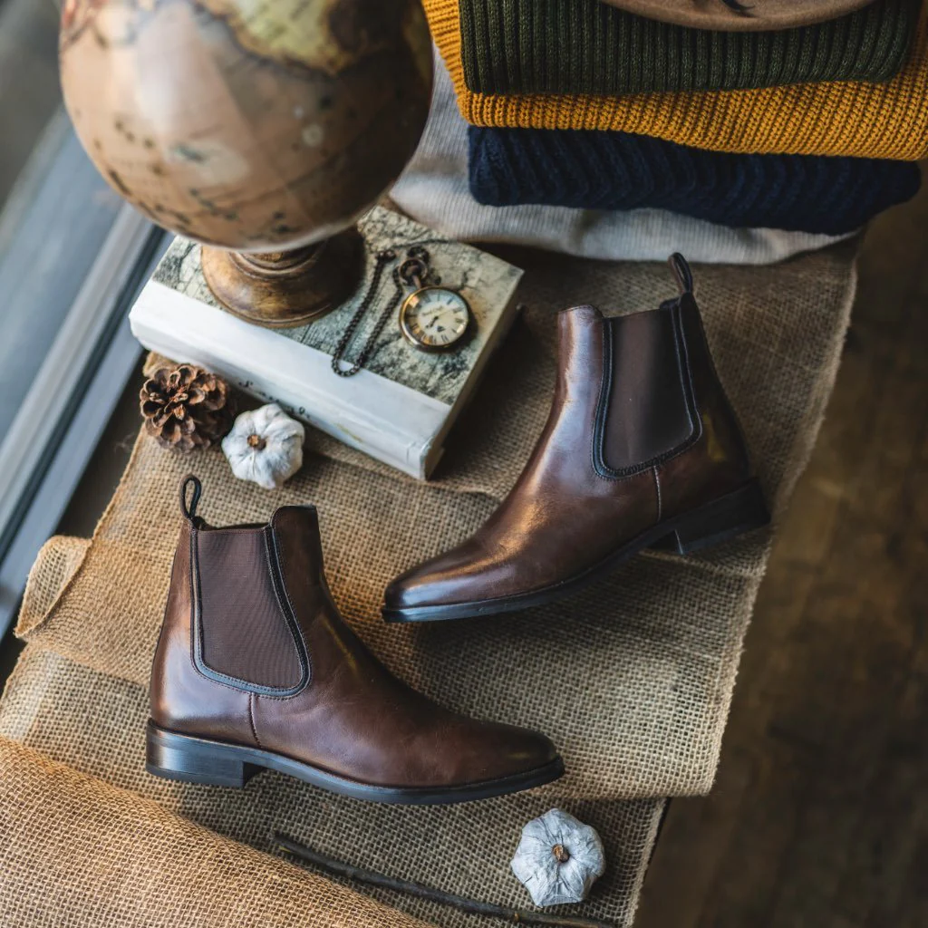 Duchess | Old English - Thursday Boots