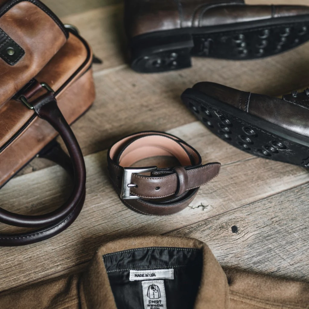 Men's Classic Leather Belt | Old English - Thursday Boots