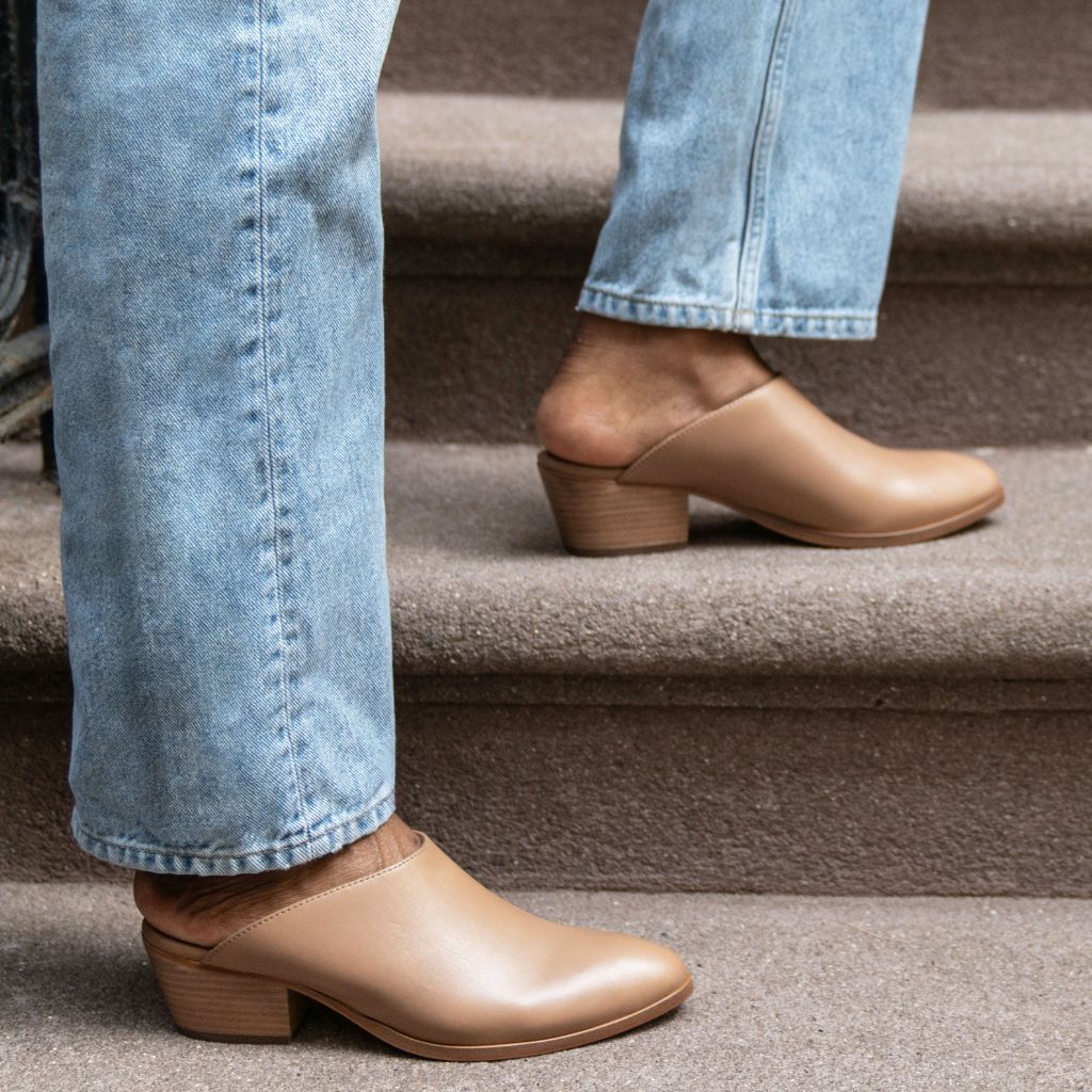 Breeze | Milk Coffee - Thursday Boots