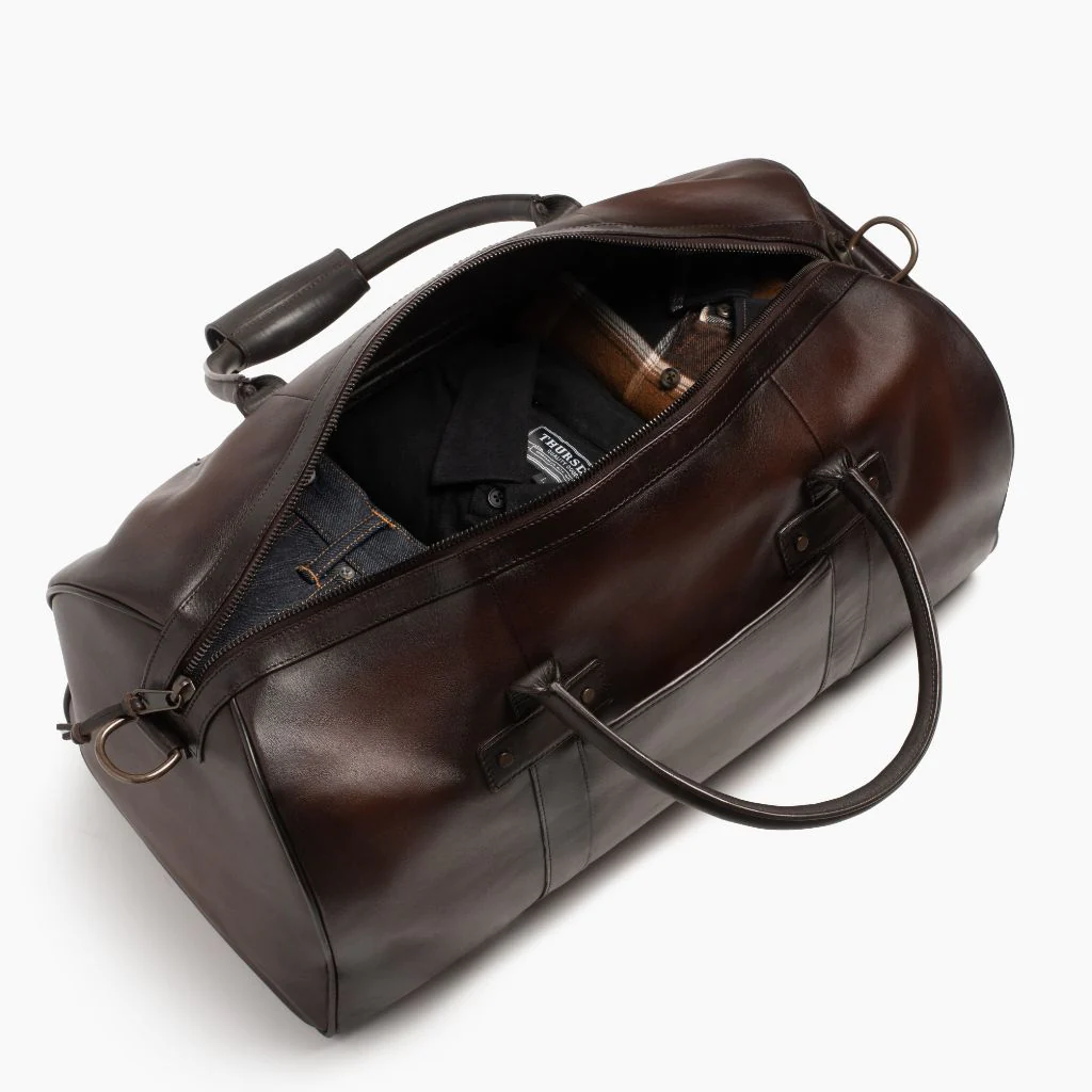 Weekender Bag - Minimalist Edition | Old English - Thursday Boots