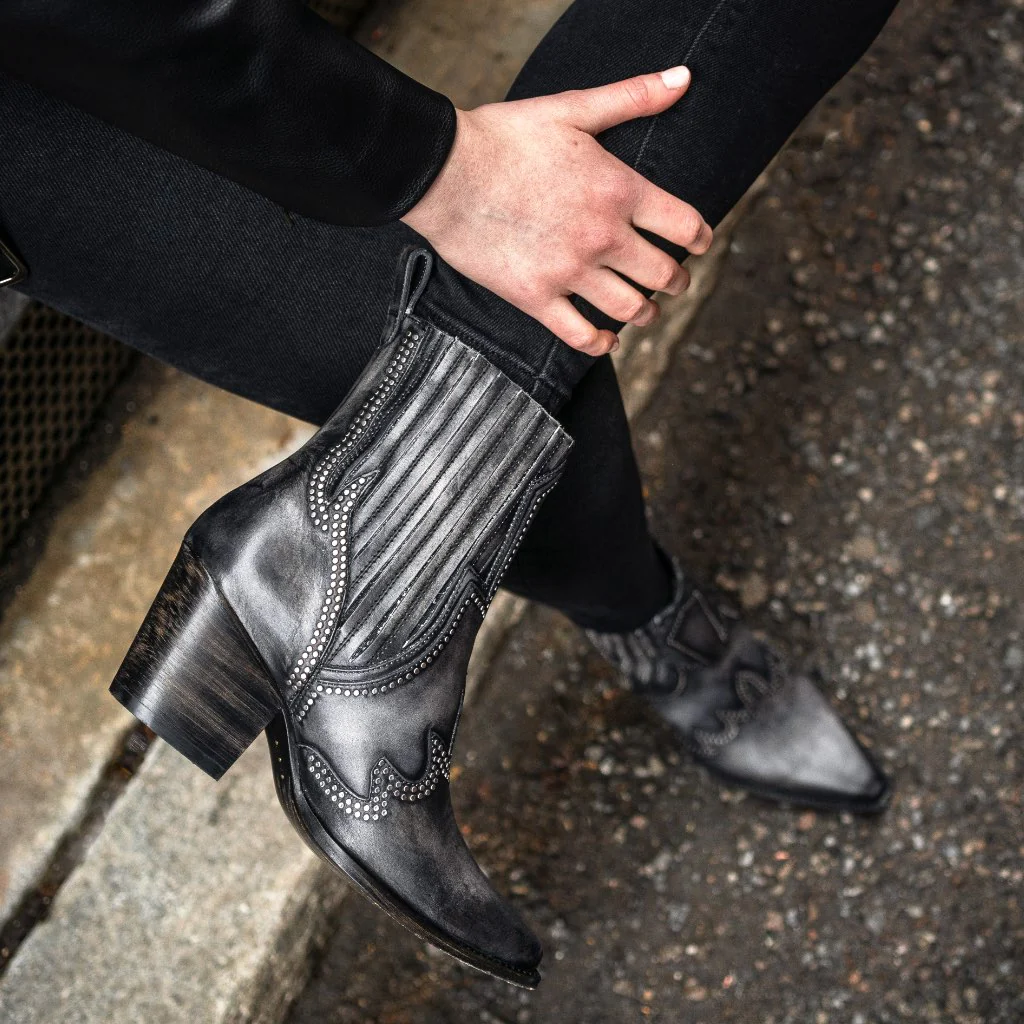 Icon | Distressed Grey - Thursday Boots