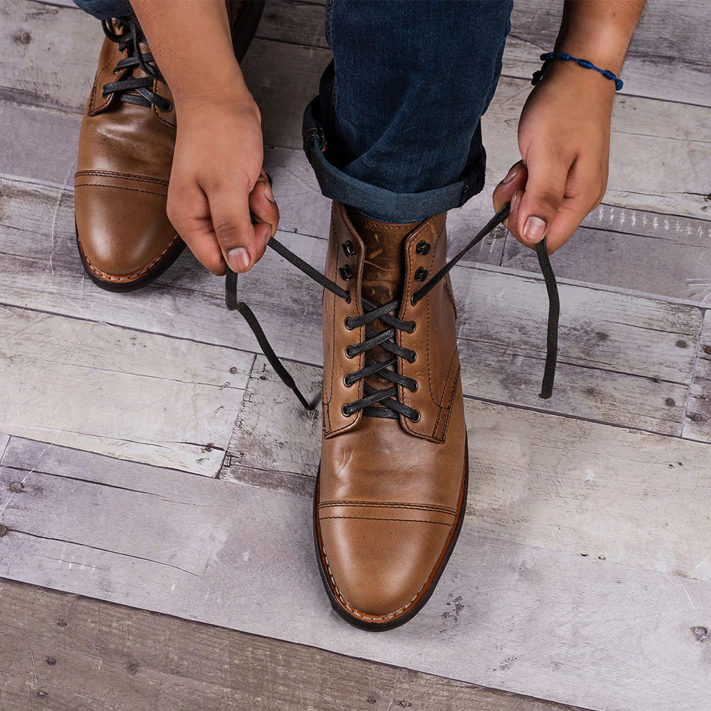 Flat Waxed Cotton Laces | Brown - Thursday Boots
