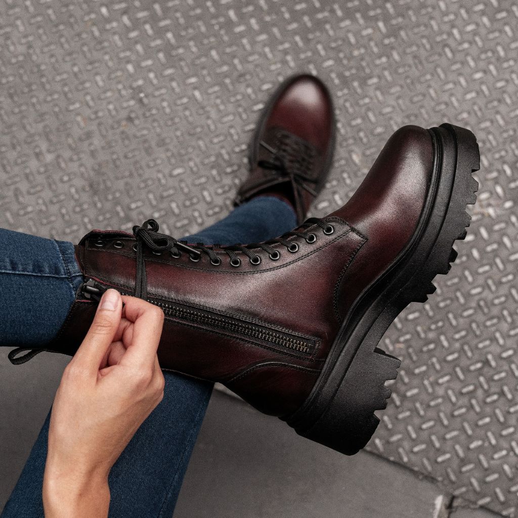 Fatale | Black Cherry - Thursday Boots