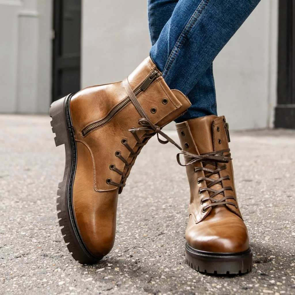 Combat | Natural - Thursday Boots