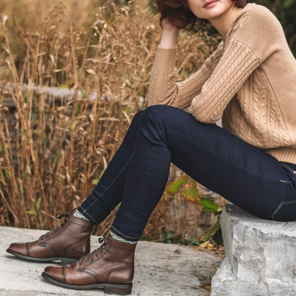 Captain | Old English - Thursday Boots