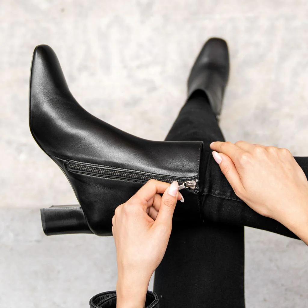 High Standard | Black - Thursday Boots