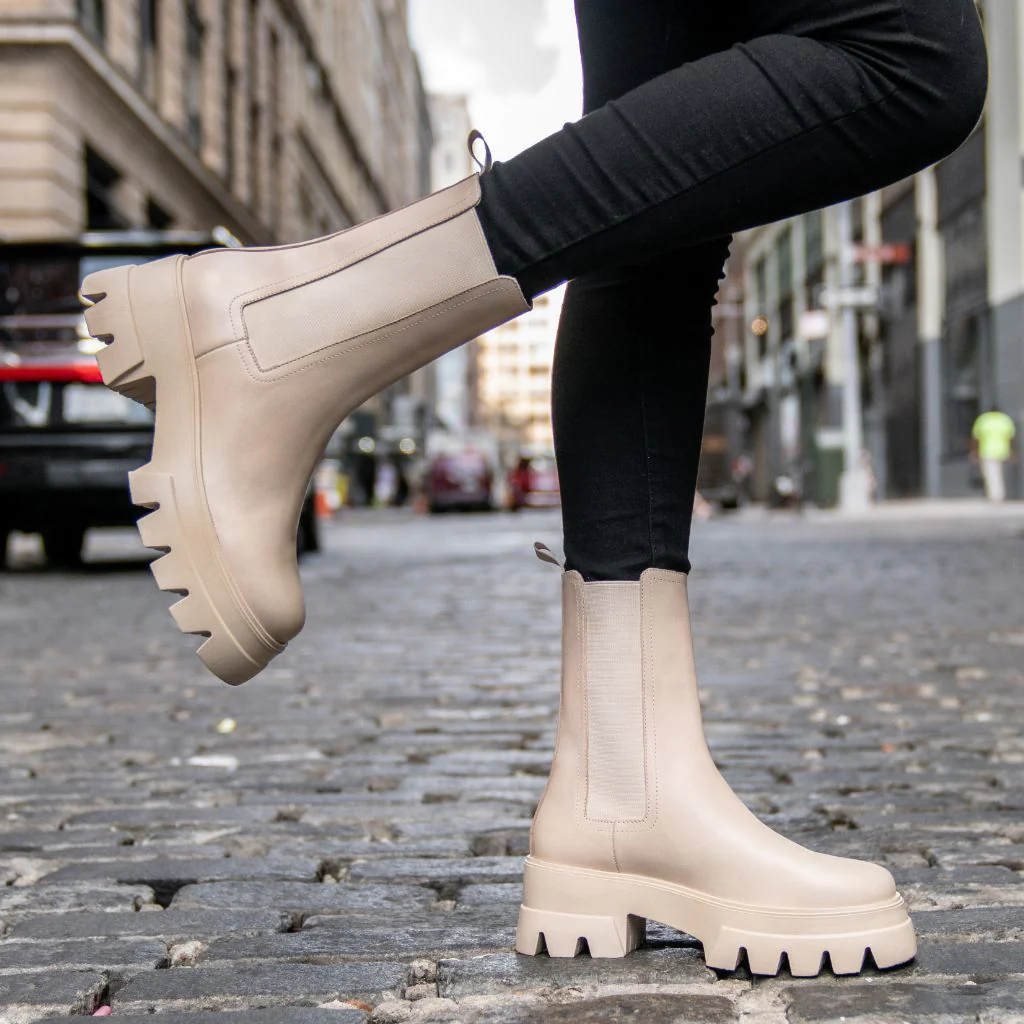 Reign | Cream - Thursday Boots