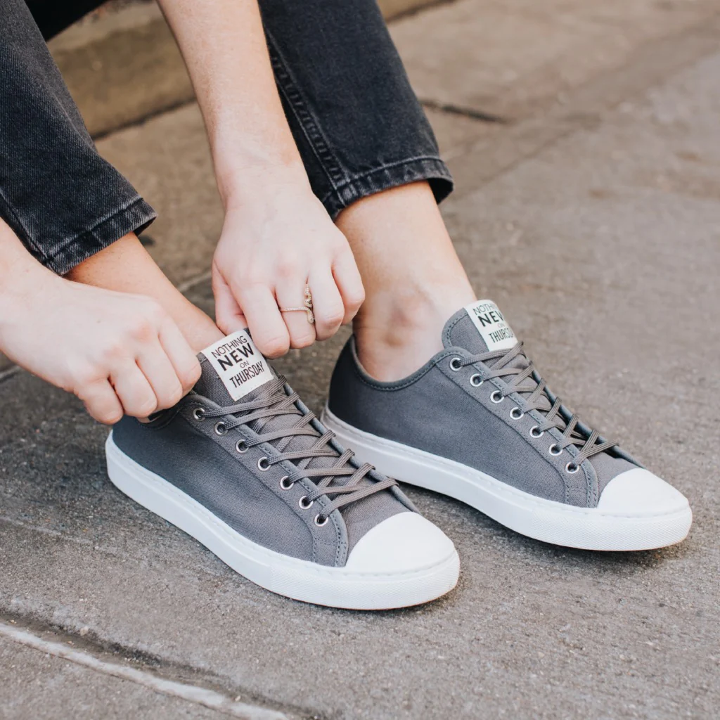 Women's Low Top | Grey - Thursday Boots