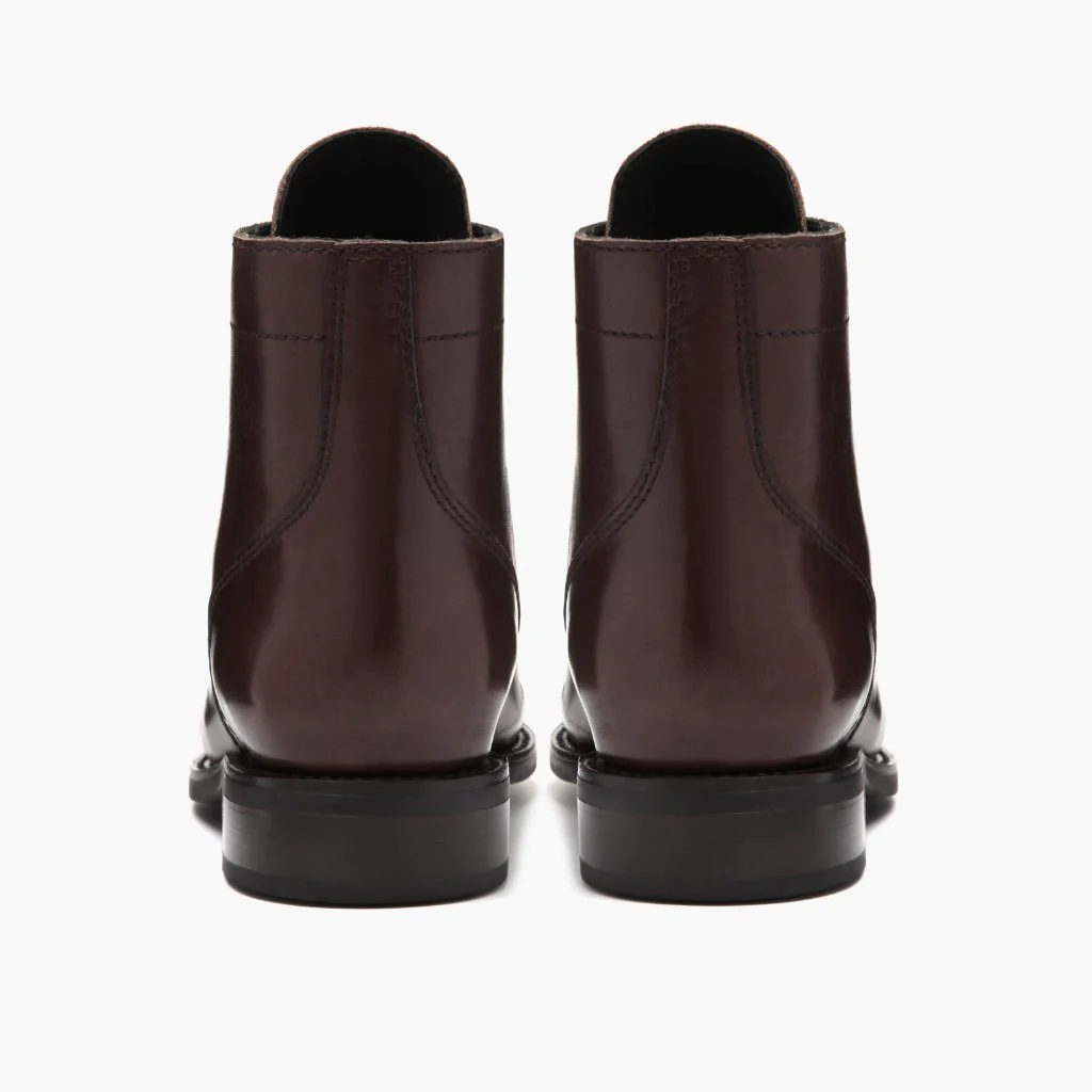 Captain | Old English - Thursday Boots