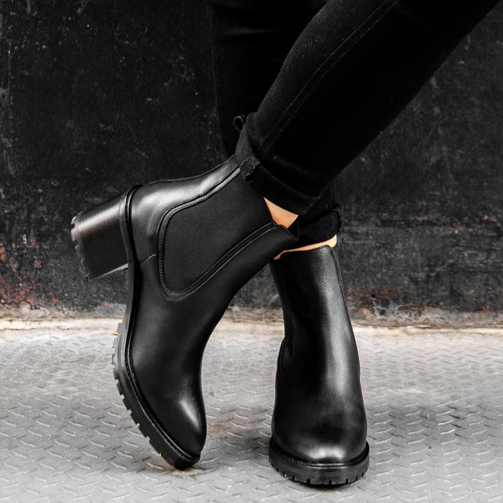 Knockout | Black - Thursday Boots