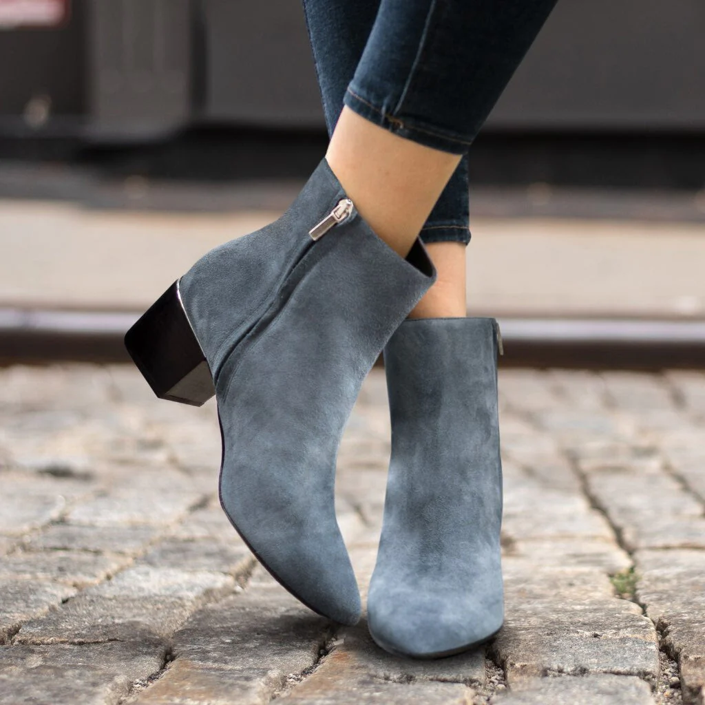 Luna | Baby Blue - Thursday Boots