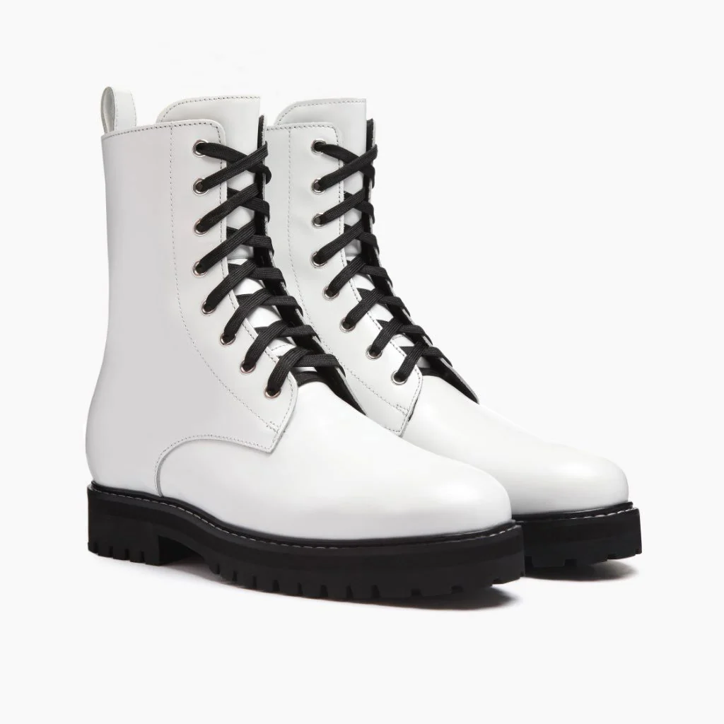 Combat | White