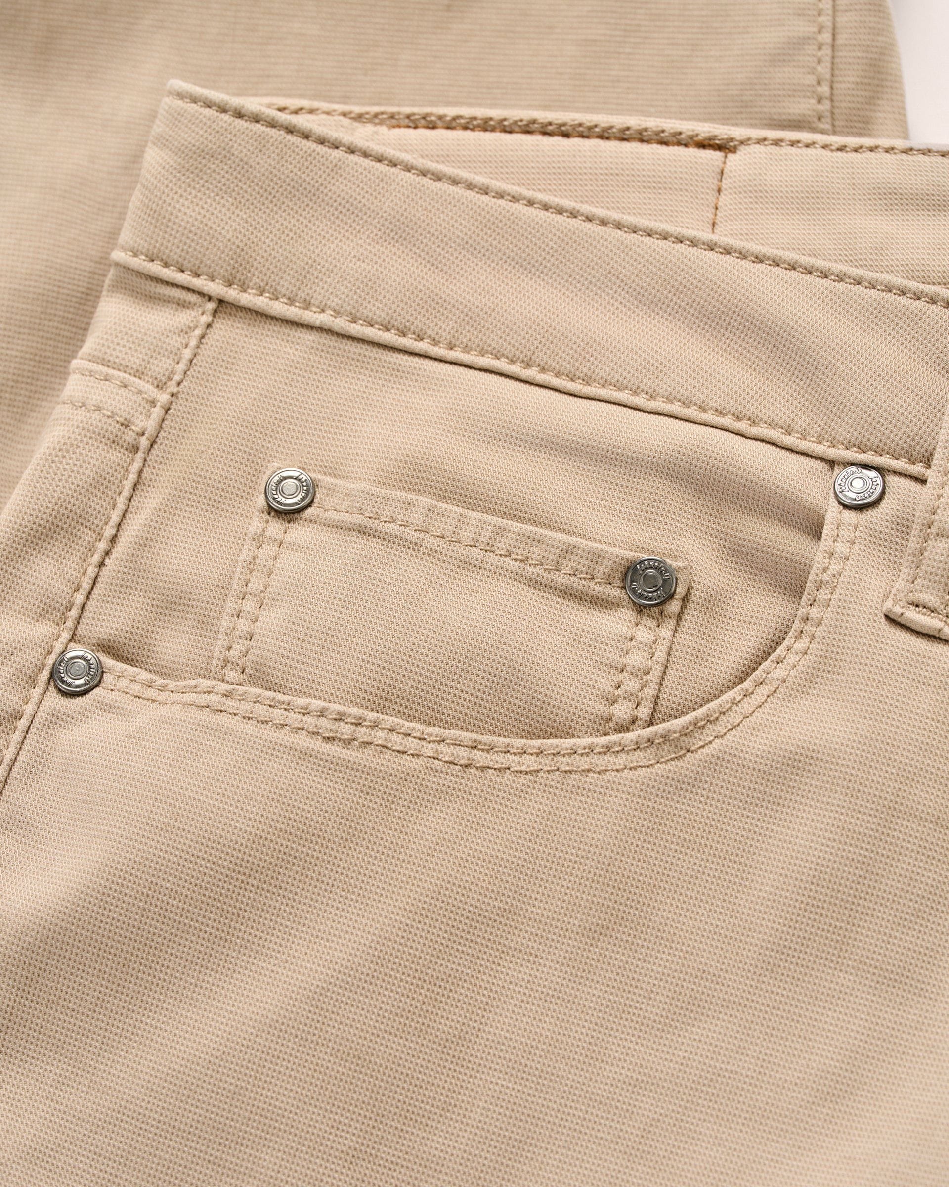 Atlas Lightweight Stretch 5-Pocket Jeans