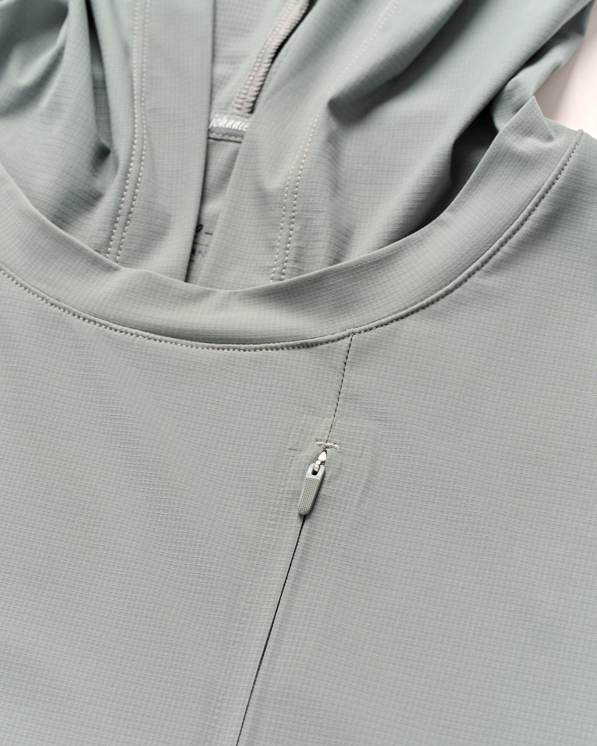 Maxwel Performance T-Shirt Hoodie