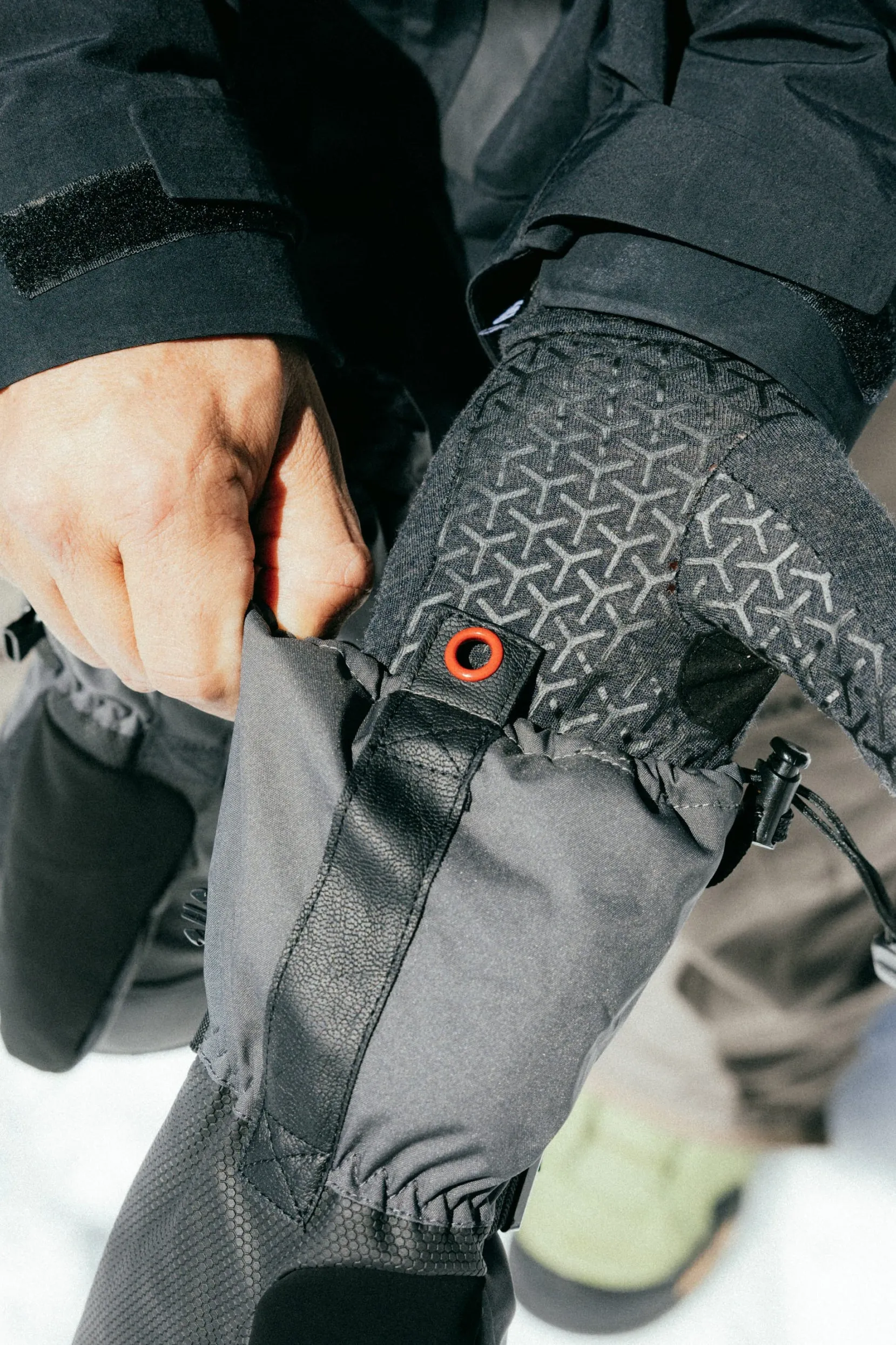 686 Mens Mittens GORE-TEX SMARTY 3-in-1 Gauntlet Mitt
