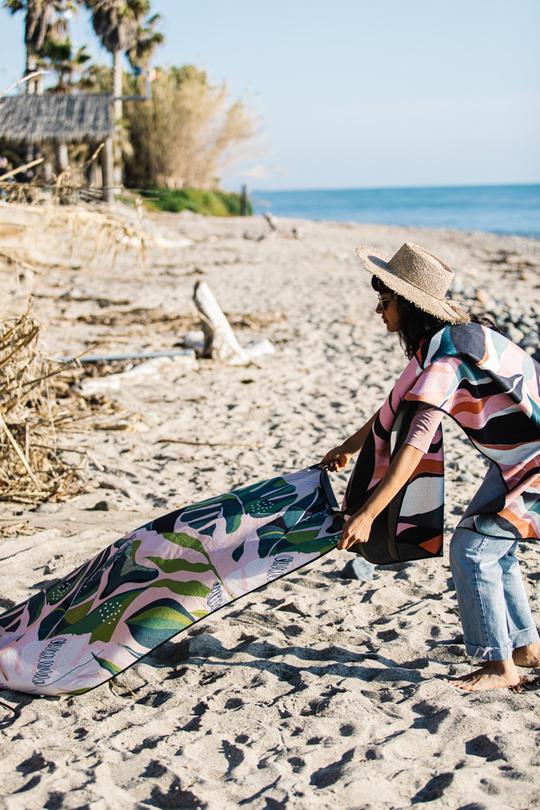 Nomadix Towel Monstera Green Pink