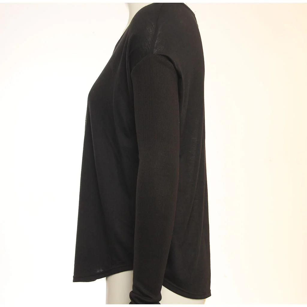 Hansen Womens Shirt In The Lineup Long Sleeve