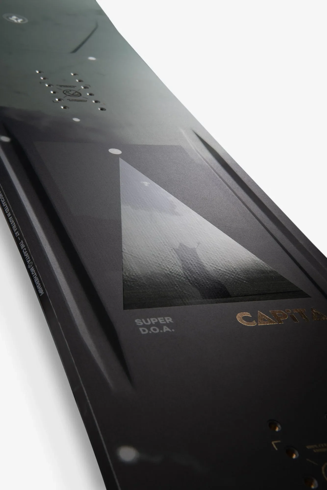 Capita Mens Snowboard SUPER D.O.A.