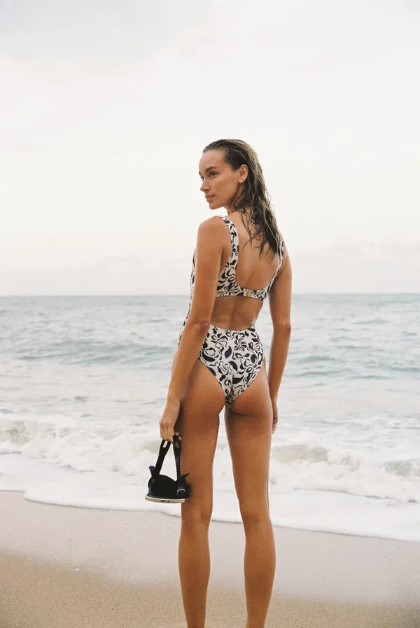 Rhythm Womens Swimsuit Sundance Floral Square Neck One Piece