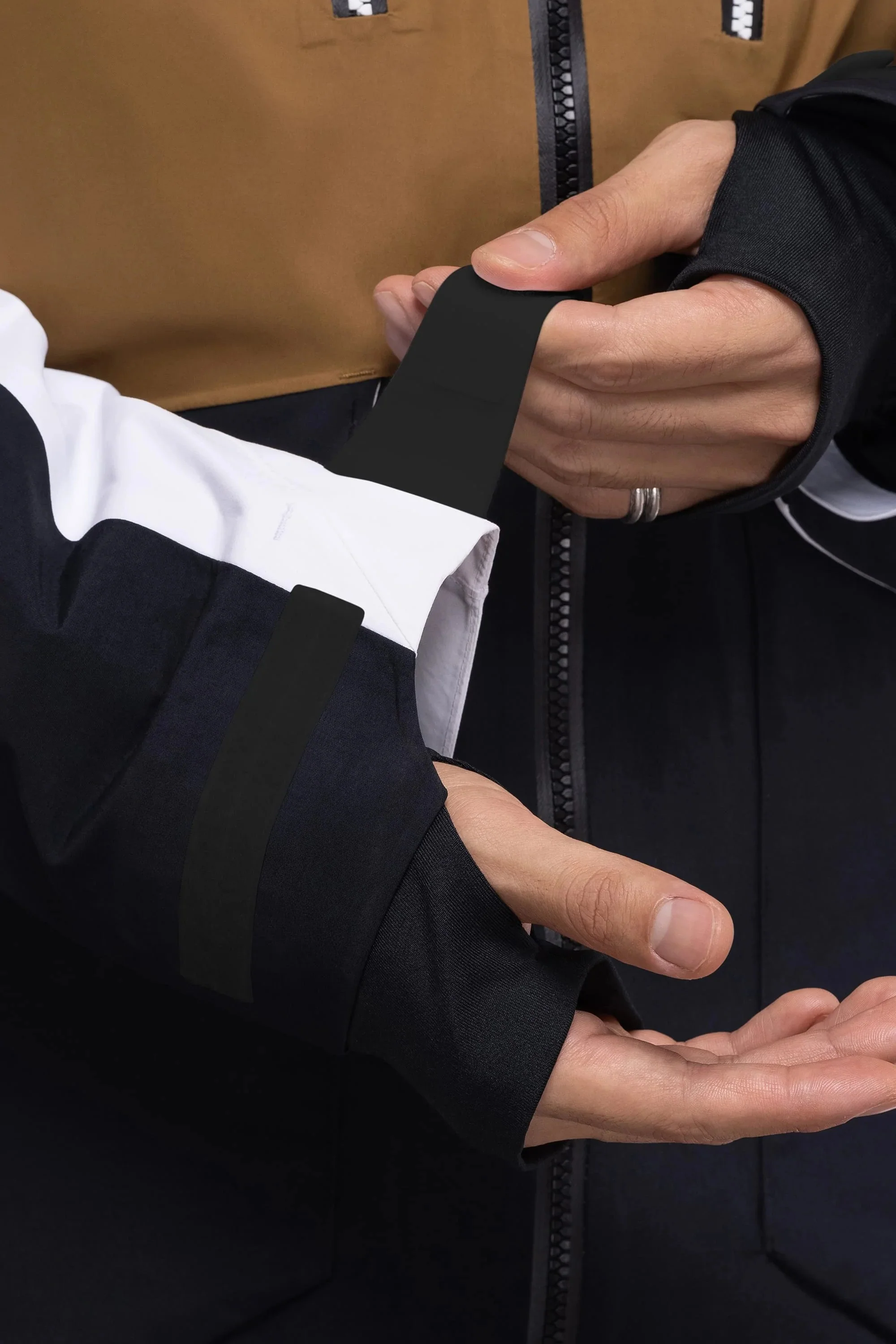 686 Mens Snow Jacket GORE-TEX Stretch Smarty 3-in-1 Weapon Down